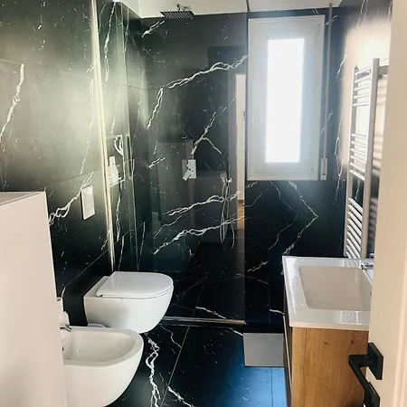 Emi Luxury Kalaja Apartamento